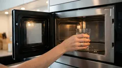なぜ電子レンジにコップ一杯の水を入れるのか――ほとんど知られていない簡単な裏技