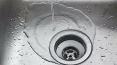 絶対に流してはいけないもの：詰まりの原因となる間違い